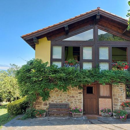 Apartamentos Rurales Los Picos De Redo Camaleño Екстериор снимка