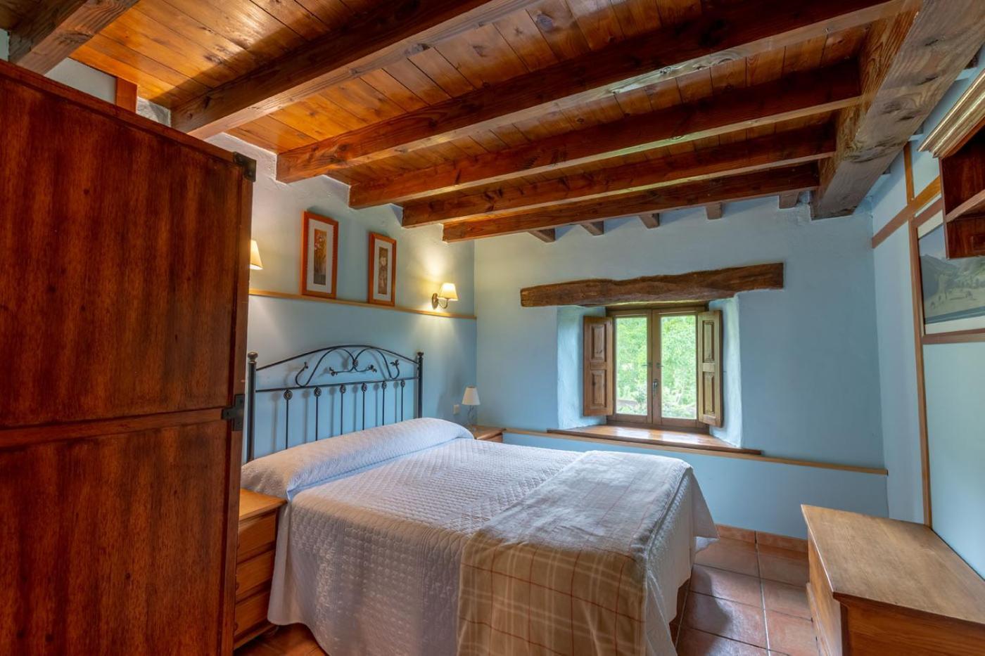 Apartamentos Rurales Los Picos De Redo Camaleño Екстериор снимка